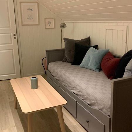 אורלנד Bright And Cozy Apartment 1.5Km From City Centre מראה חיצוני תמונה